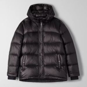 Aritzia TNA Super Puff in Soft Shine Black